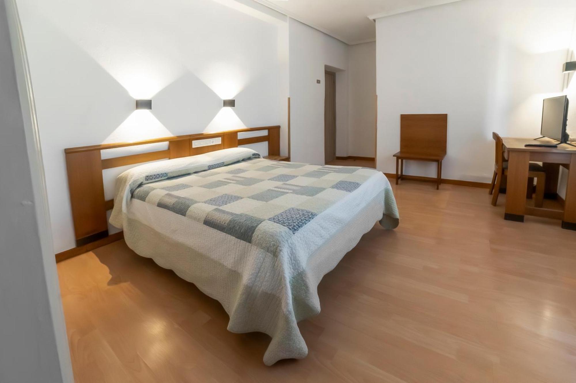 Hotel Pedro Torres Κουένκα Εξωτερικό φωτογραφία