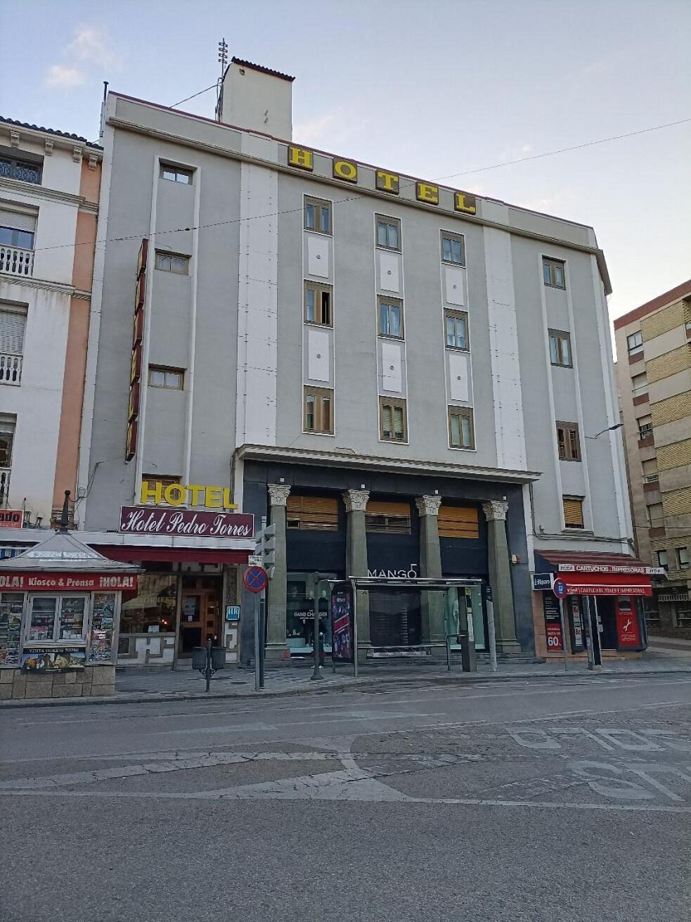 Hotel Pedro Torres Κουένκα Εξωτερικό φωτογραφία